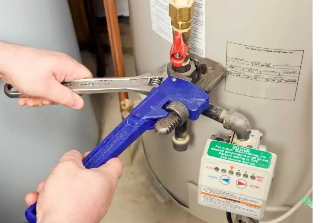 MPM Plumbing gas fitter installation a new gas hot water system in Melbourne
